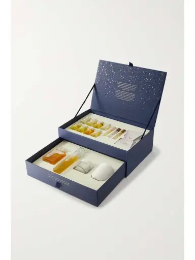 Aromatherapy Associates Moments To Treasure Set | Thumbnail 2 Aromatherapy Associates Moments To Treasure Set | Thumbnail 2