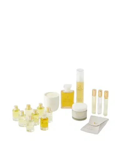 Aromatherapy Associates Moments To Treasure Set | Thumbnail 1 Aromatherapy Associates Moments To Treasure Set | Thumbnail 1
