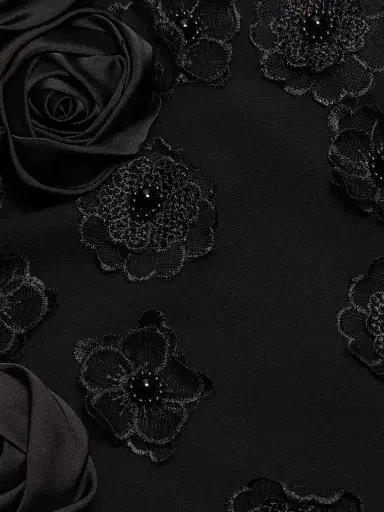 Elliatt Women's Lilydale Rosette Maxi Dress - Black | Thumbnail 7 Elliatt Women's Lilydale Rosette Maxi Dress - Black | Thumbnail 7