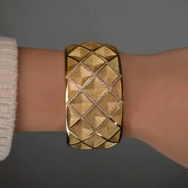 Wish Fine Jewelry 0.87ct Diamond 14K Gold Statement Bangle Bracelet | Thumbnail 2 Wish Fine Jewelry 0.87ct Diamond 14K Gold Statement Bangle Bracelet | Thumbnail 2